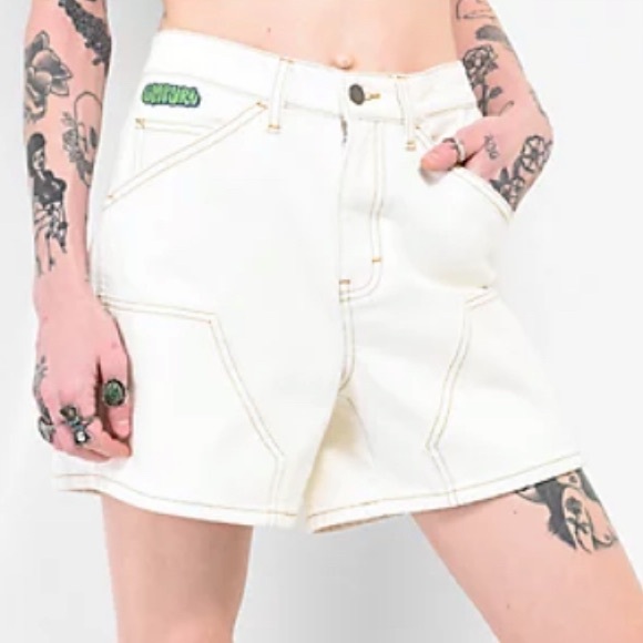 Empyre Pants - Like New‼️Empyre Cream Denim Cargo Shorts Size S Dixie Birch Carpenter Shorts